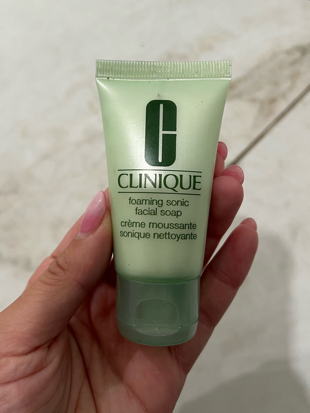 Clinique Foaming Sonic Facial Soap